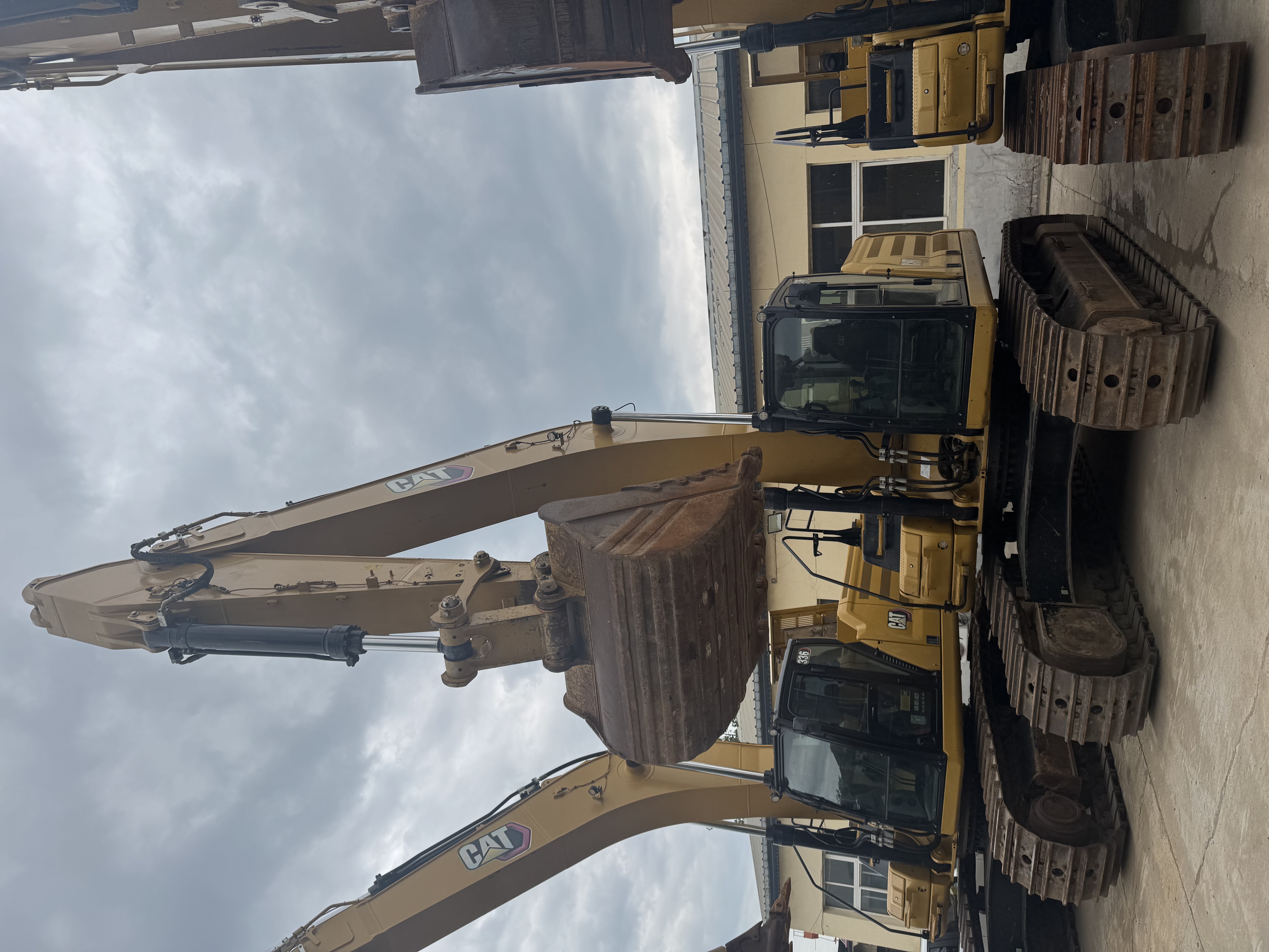 CAT 336GC